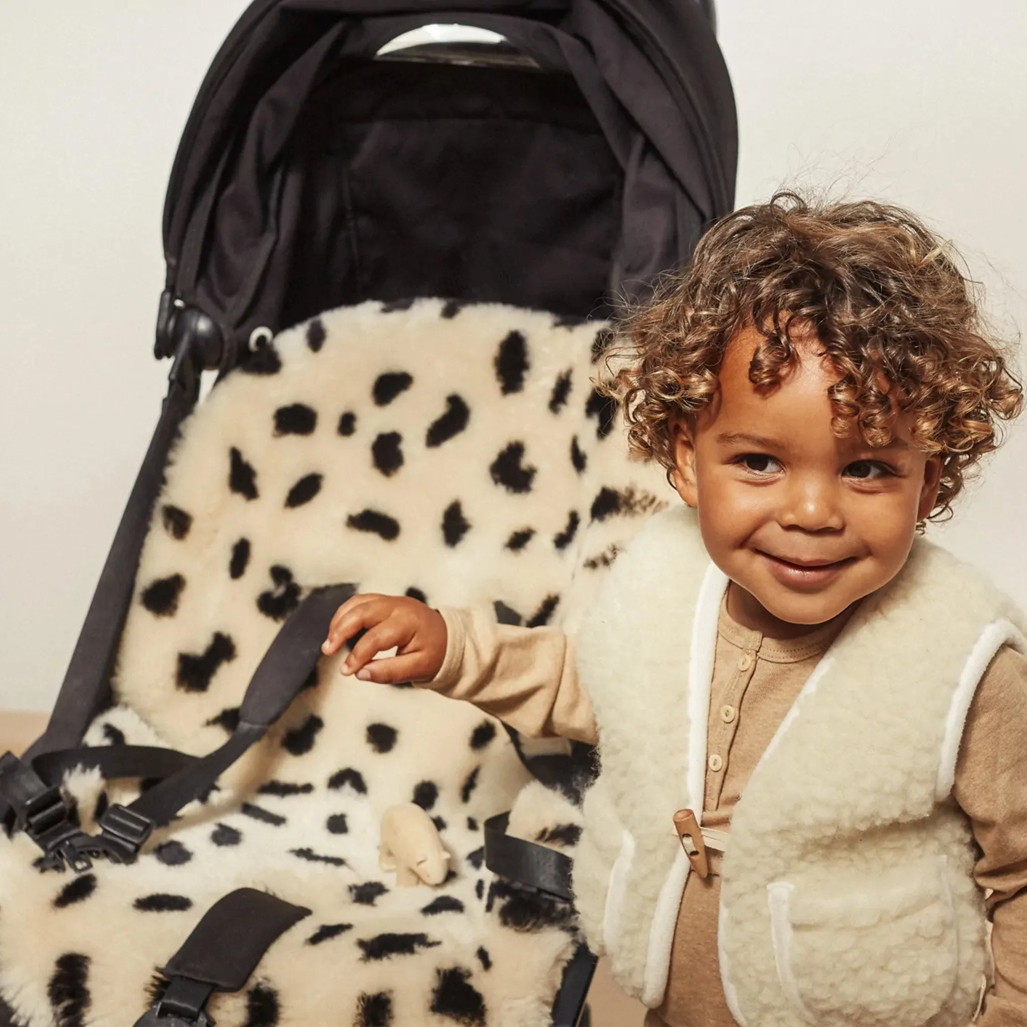 BINIBAMBA Sheepskin Snuggler Buggy Liner
