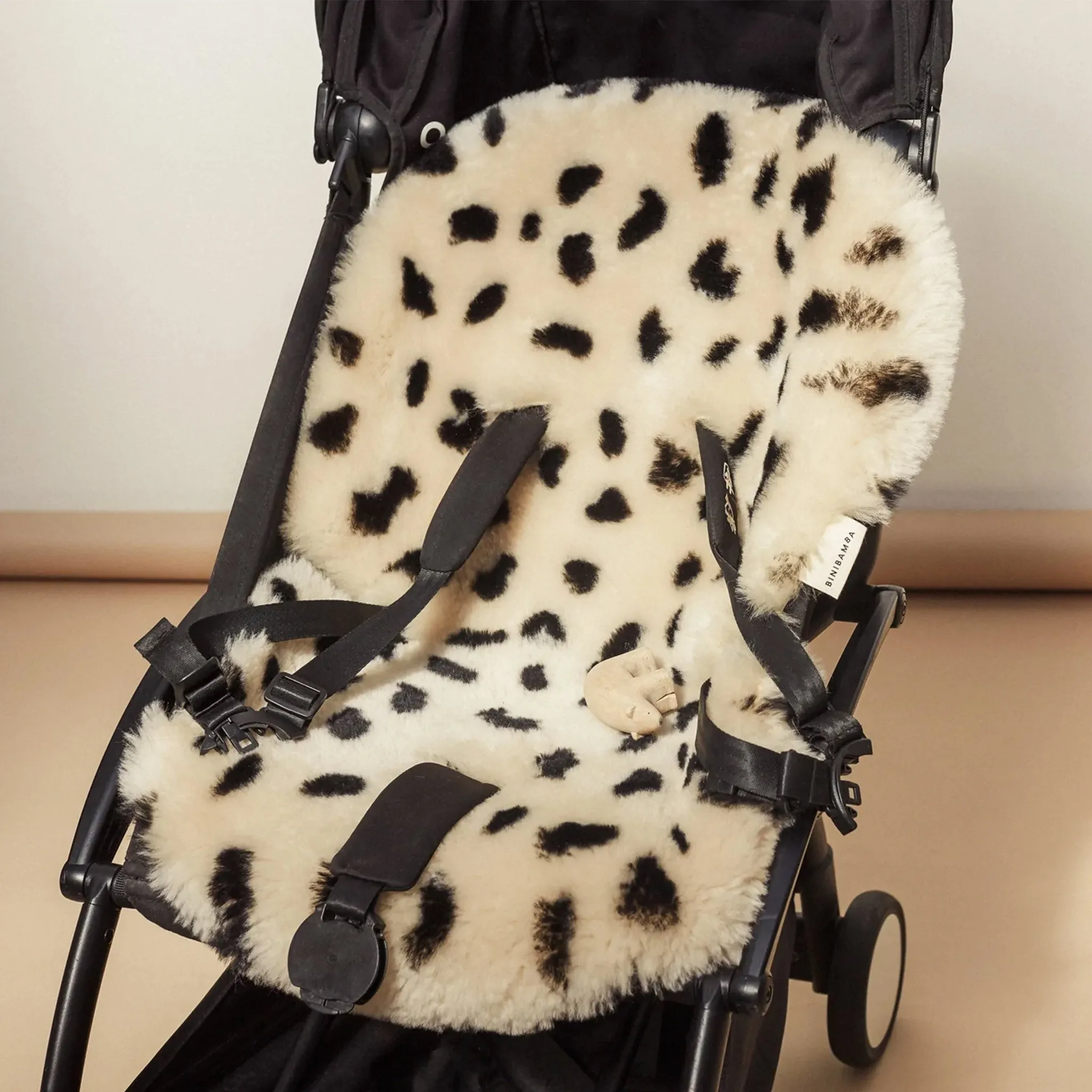 BINIBAMBA Sheepskin Snuggler Buggy Liner